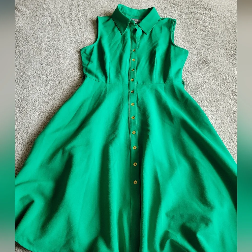 B2G1 3/$20 Sharagano Emerald Sleeveless Midi Dress Size 10 - Picture 3 of 8